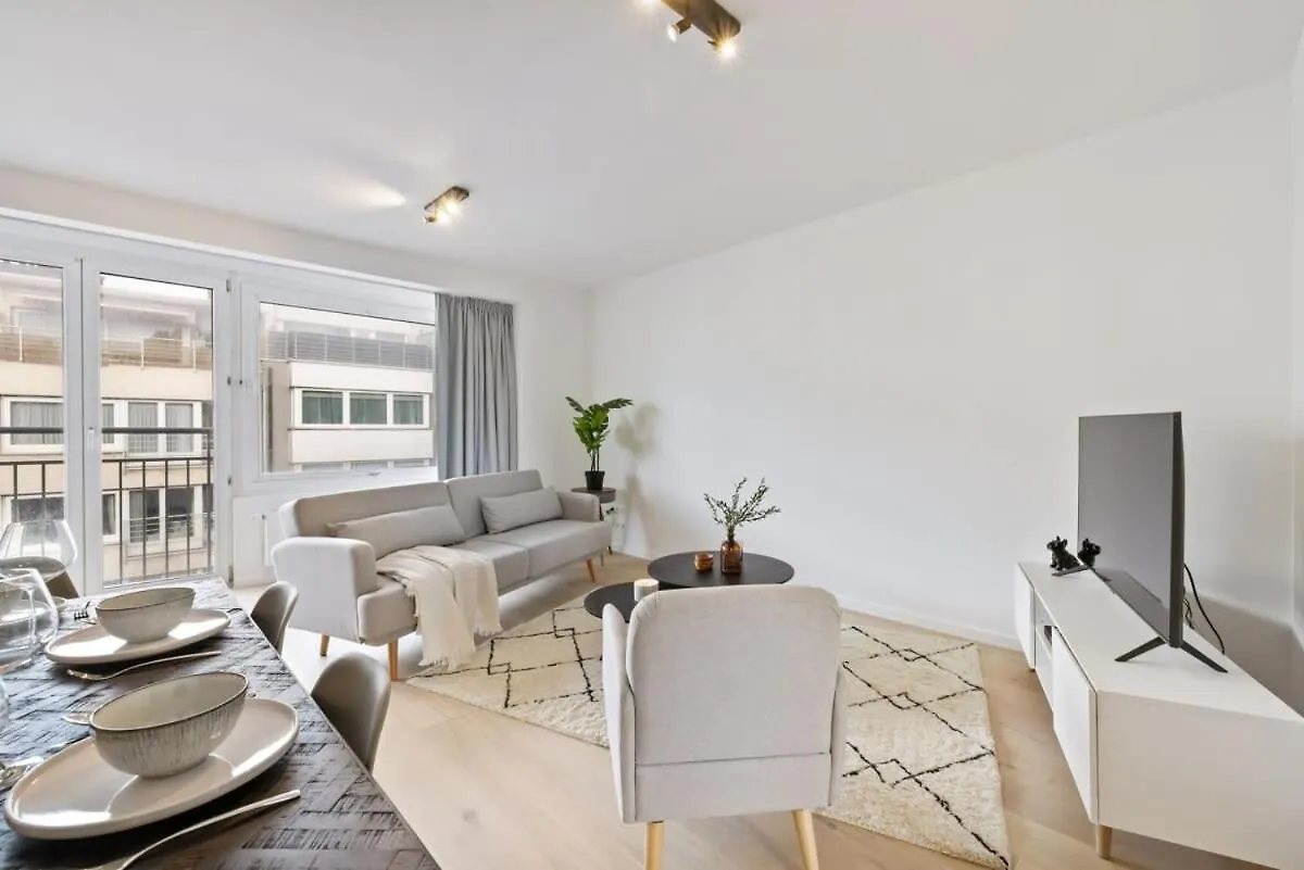 Huswell - Renovated Apartment In The Heart Of Ostend Belgium