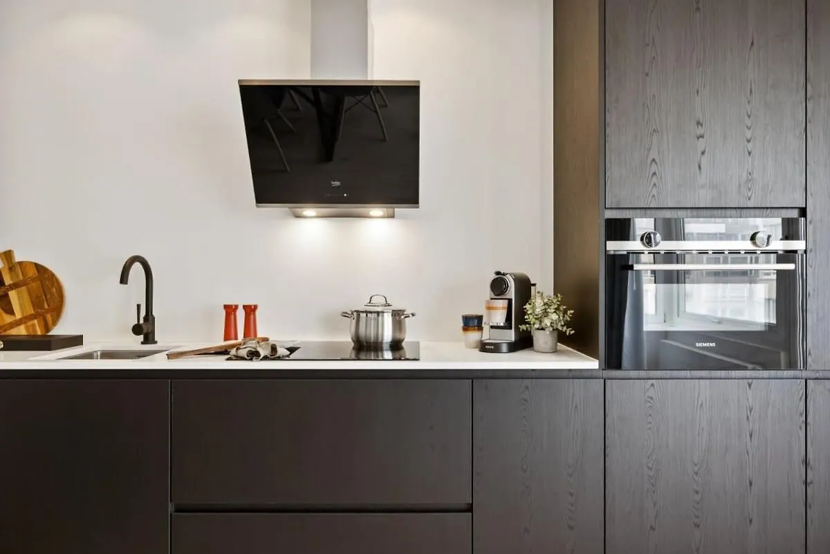 Huswell - Renovated Apartment In The Heart Of Oostende 0*,  België